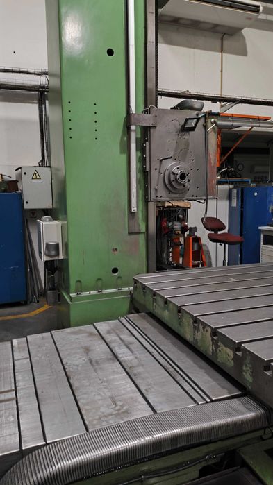 Mandriladora Jurasti MDR125