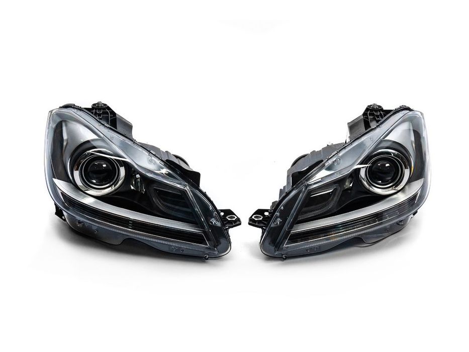 Mercedes C-class W204 Передні фари (оптика с LED-елементами)
