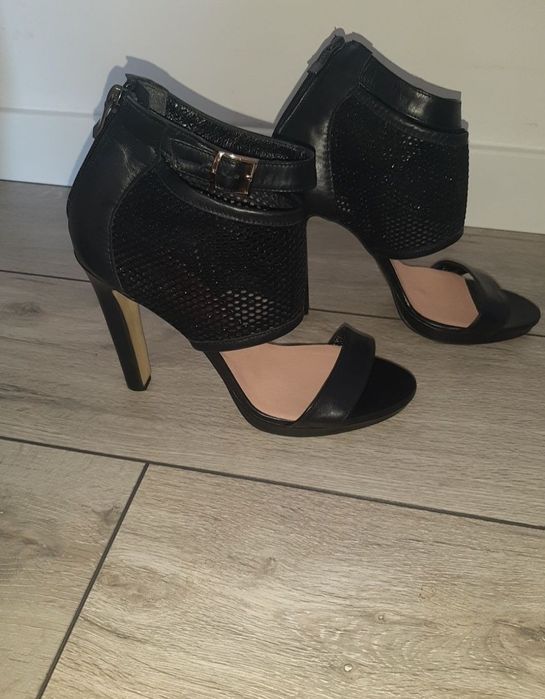 Venezia sandały skóra naturalna r.40