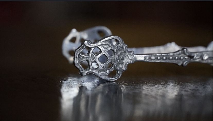 Srebrne zabytkowe szczypce do cukru lodu sztućce vintage retro