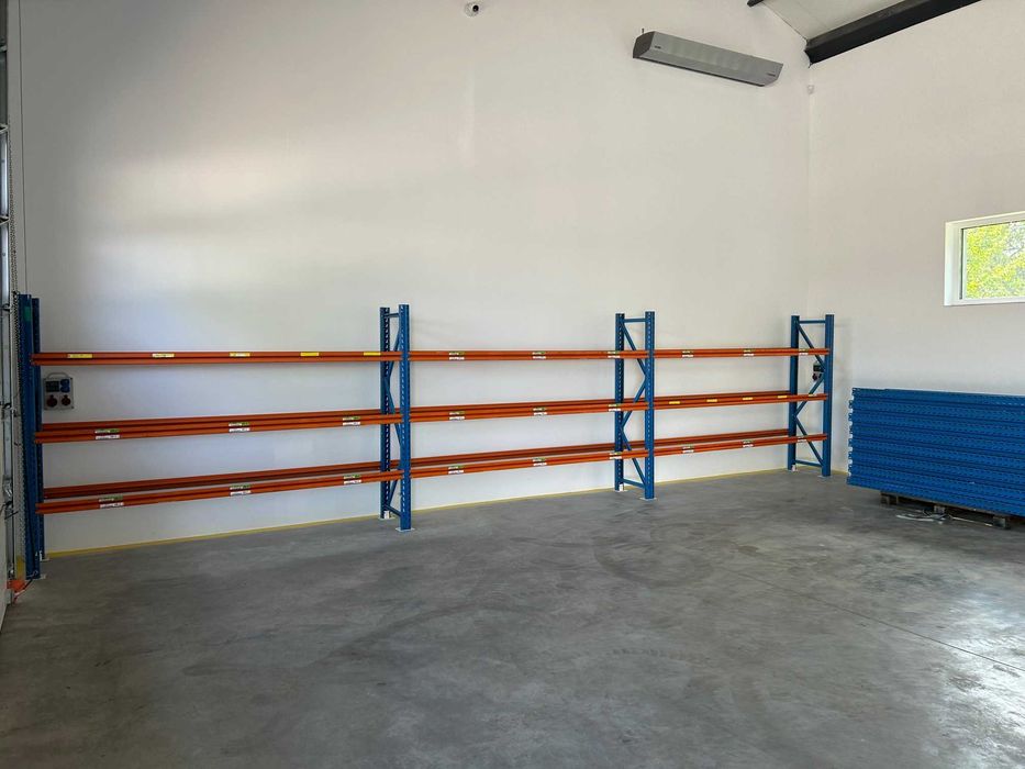 Regał magazynowy półkowy H200cm x 60cm trawers 190cm długość 610cm