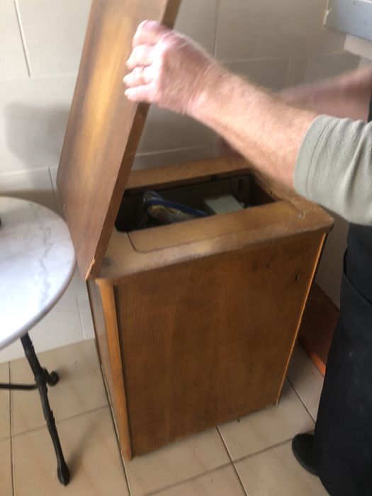 Maquina de costura Oliva (antiguidade)