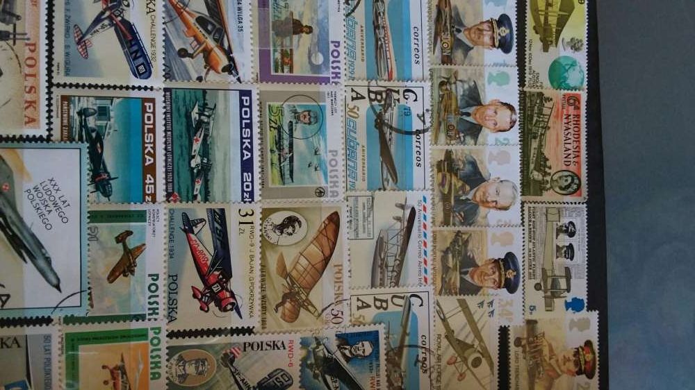 Colecção rara de selos sobre aviação de todo mundo
