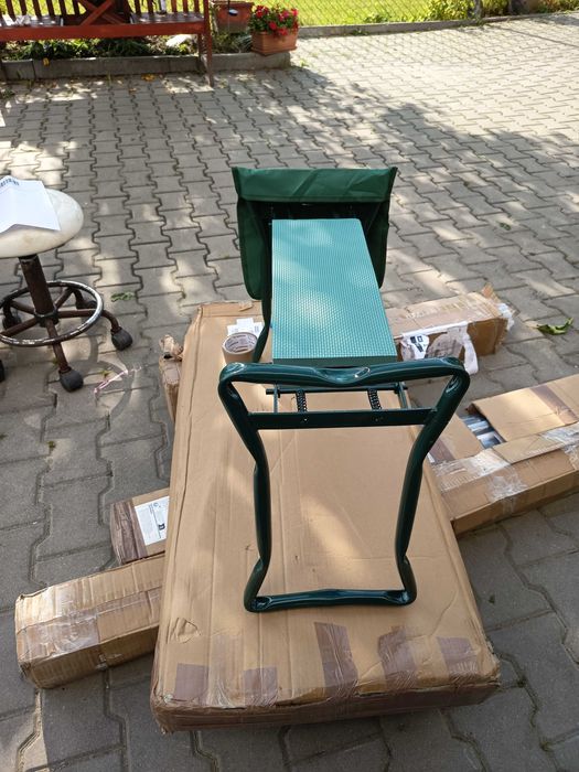 Przenośna ławka ogrodowa 2 w 1 z miękką podkładką piankową