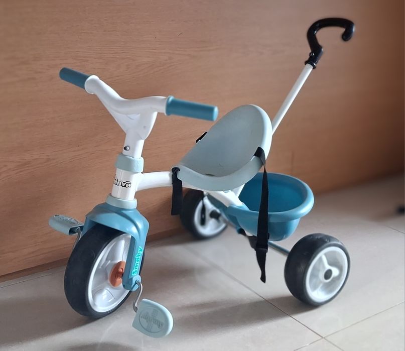 Triciclo criança
