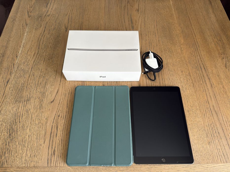 Apple iPad 7 gen 32 GB WiFi + Cellular LTE