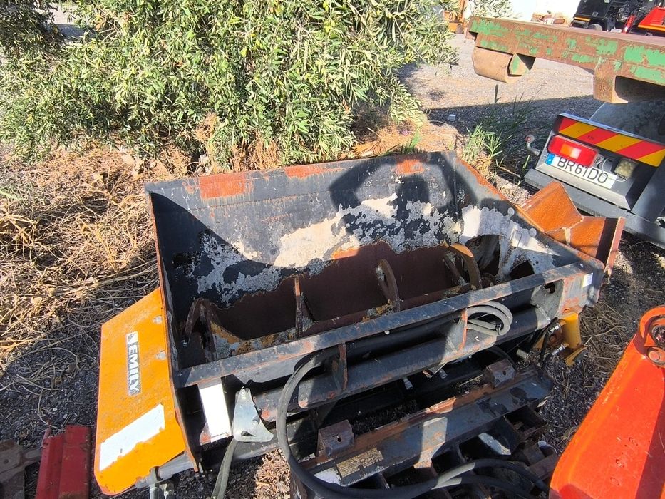 Retroescavadora Kubota r 4 2 0 alpha 2 0 0 8