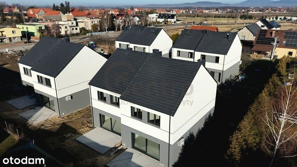Ostatni Wolny Dom- Pieszyce Ogrodowa