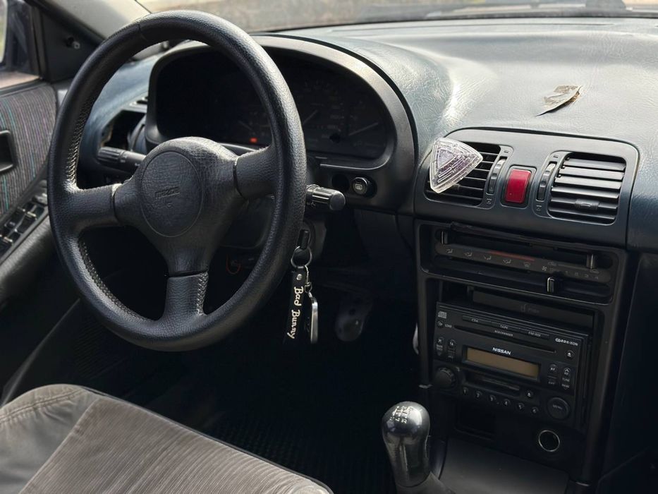 Продам Mazda 323 1.6 бенз!