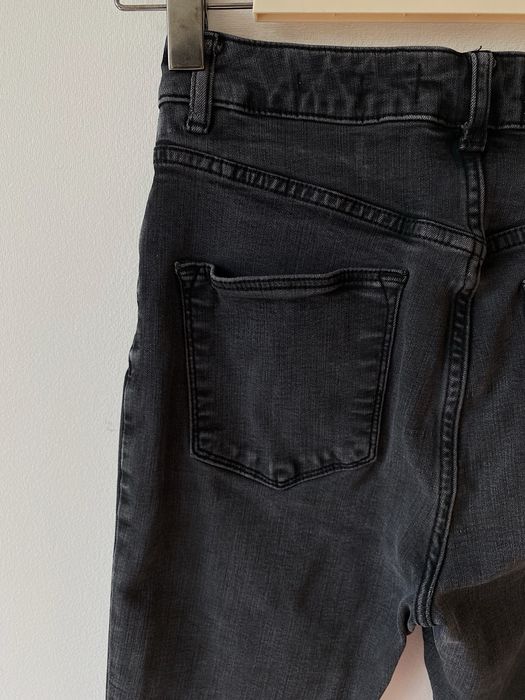 Женские серые джинсы скинни