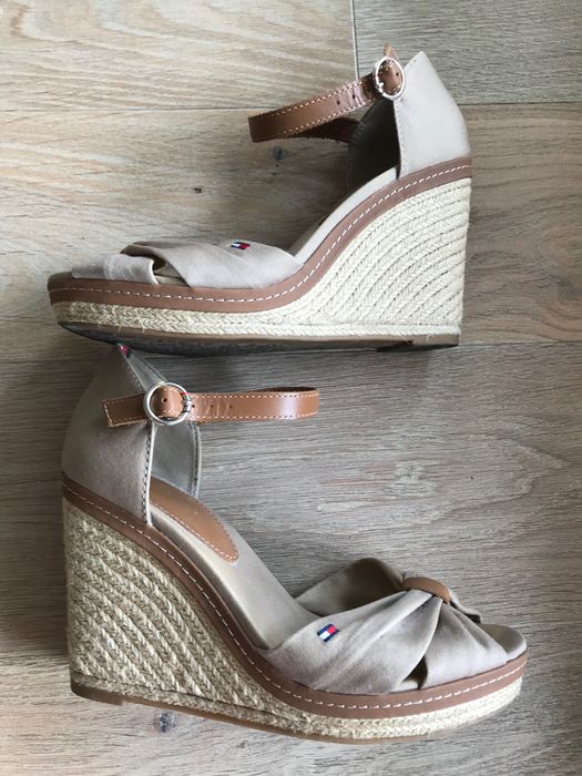 Buty damskie espadryle Tommy Hilfiger rozm.37