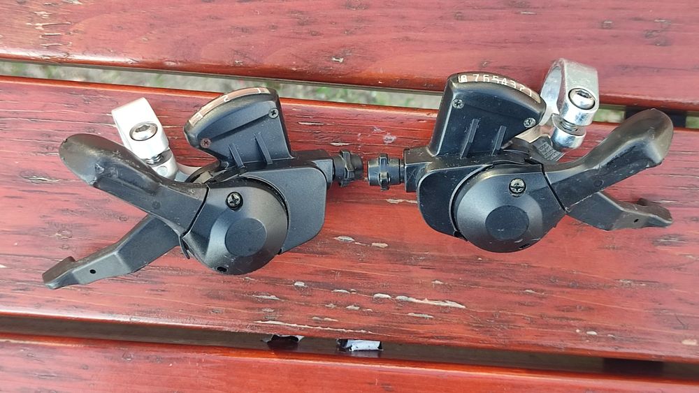 Manetki Shimano STX RC  3x8