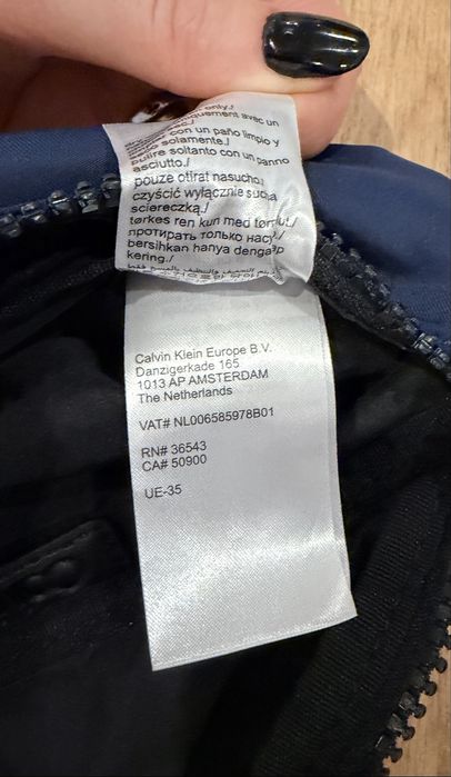 saszetka nerka Calvin Klein