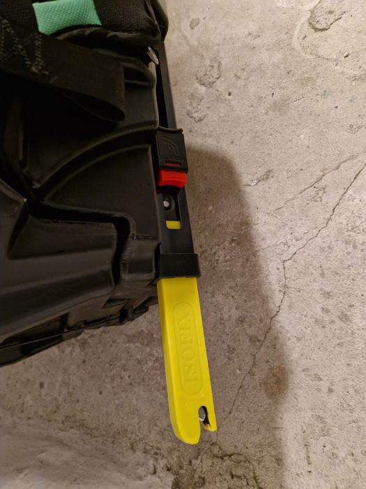 Fotelik samochodowy w pełni regulowany Isofix stan jak nowy