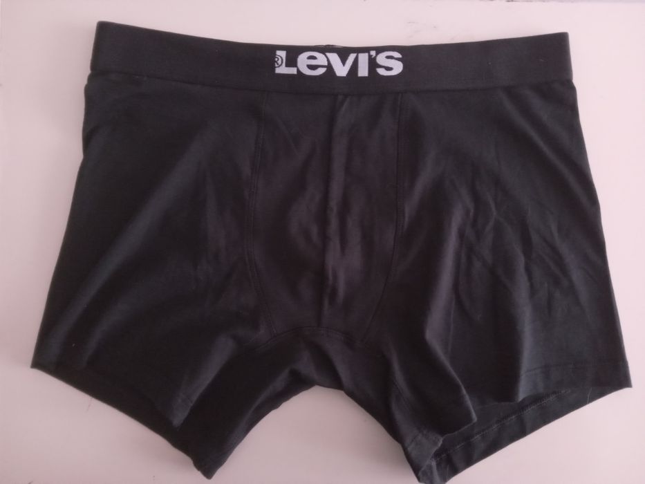 2 boxers pretos Levis tam. M(REF9/22BOX)