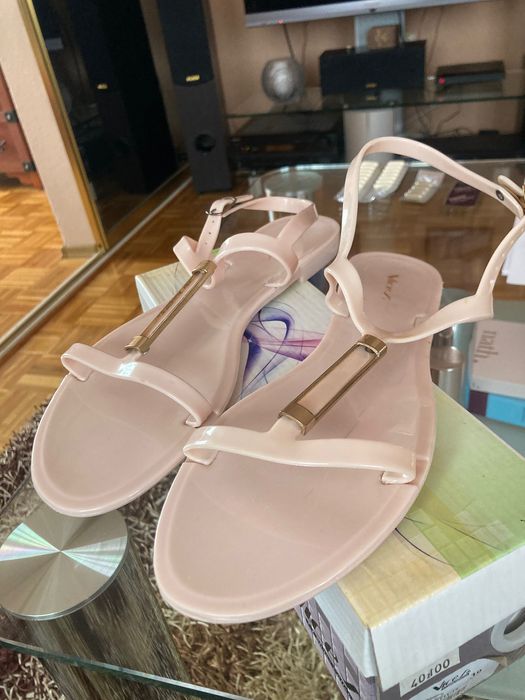 Sandały damskie nowe roz. 39