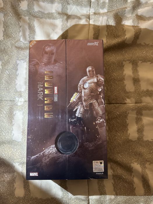 Figura IronMan Markl selada e Nova