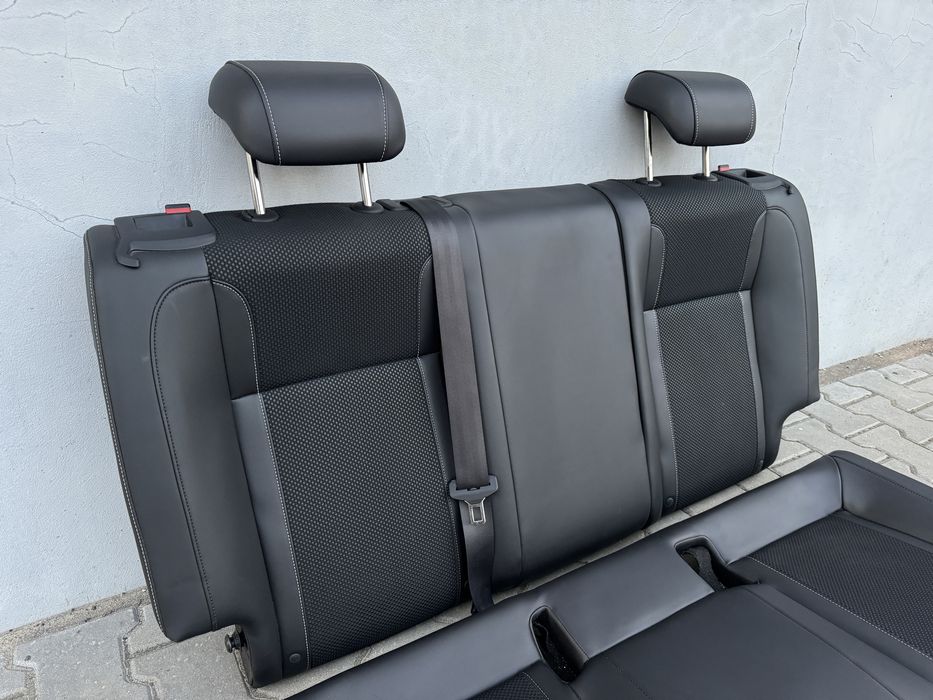 Kanapa tył Opel Astra J IV Gen. OPC GTC oparcie tylne fotele siedzenia