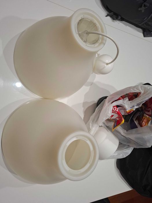 2 Candeeiros com lâmpada IKEA