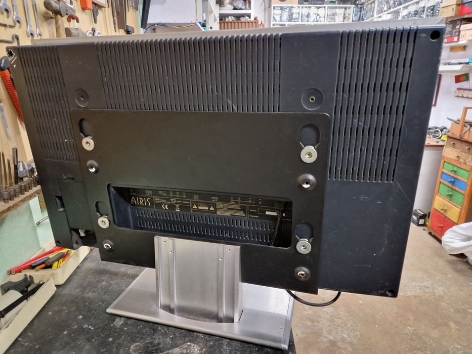 Tv lcd usado AIRIS