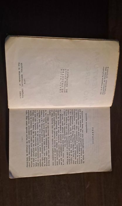 Livro "A Aventura no Circo "