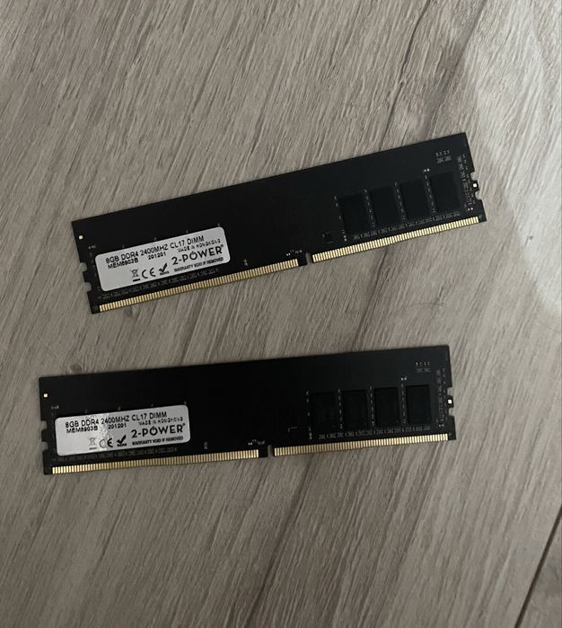 Pamięć RAM DDR4 16GB (2x8GB) 2400MHz CL17