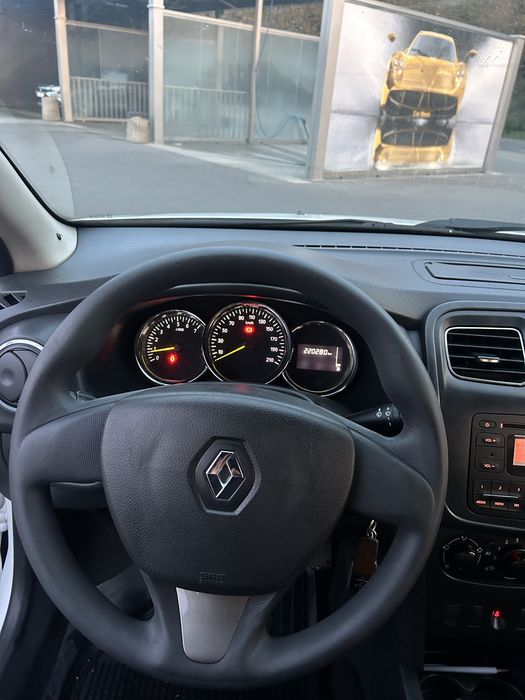 Renault Logan 2013