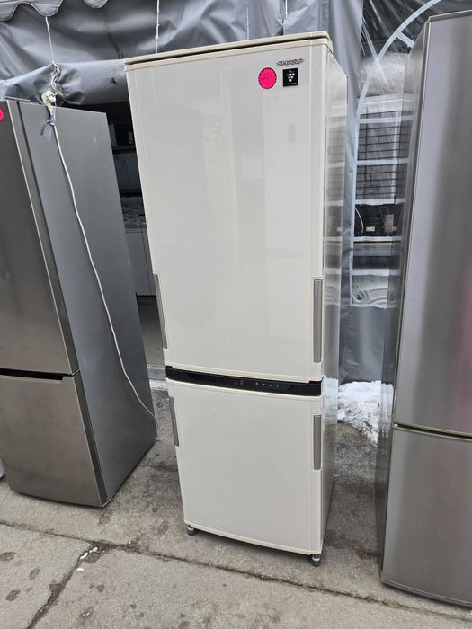 JANKI, ul. Wspólna 6 Lodówka Sharp OBUSTRONNE otwieranie