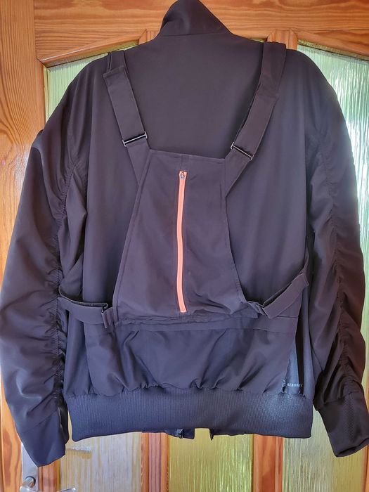 Kurtka Adidas z plecakiem