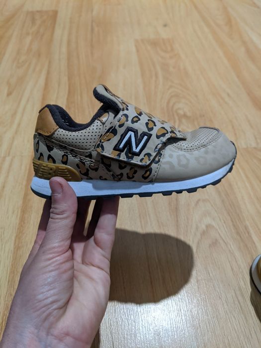 Кросовки на ребенка