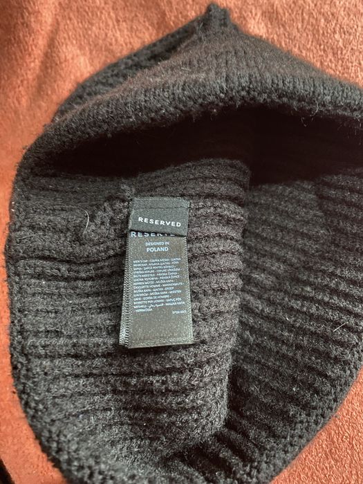 Зимова шапка Reserved