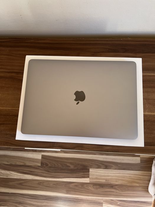 Macbook 2020 Pro m1 16gb