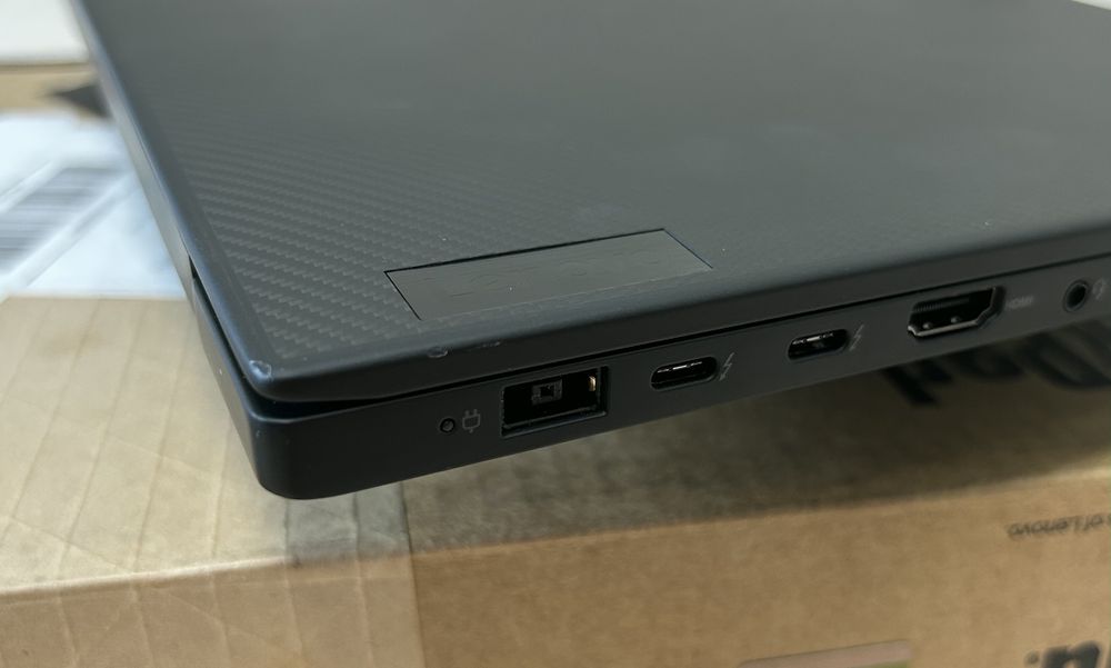 Lenovo ThinkPad X1 Ext  Gen4 Core i7-11850H RTX 3070 RAM 16Gb 1Tb IPS