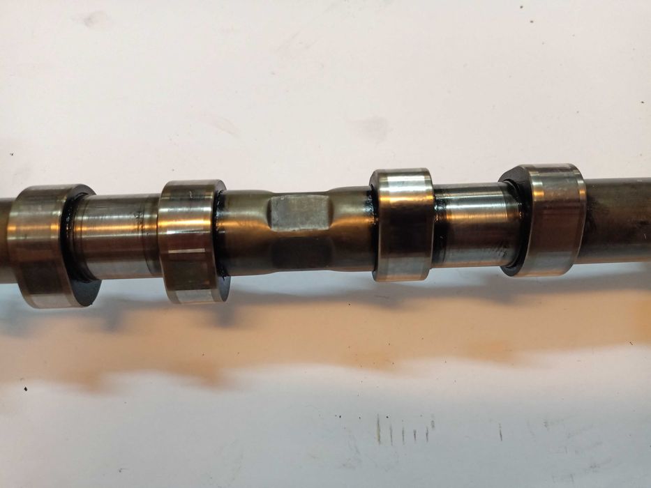 BMW E60 E65 E70 E83 E90 E92 Wałek rozrządu wydechowy M57 3.0D