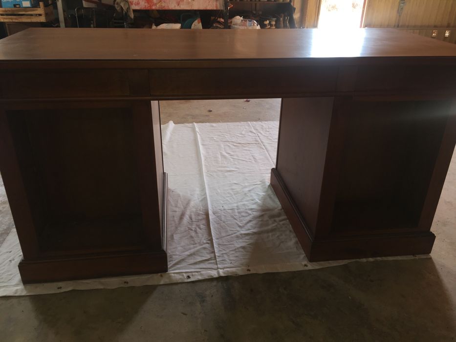 Secretária Escritório + Suporte Televisão em Cerejeira