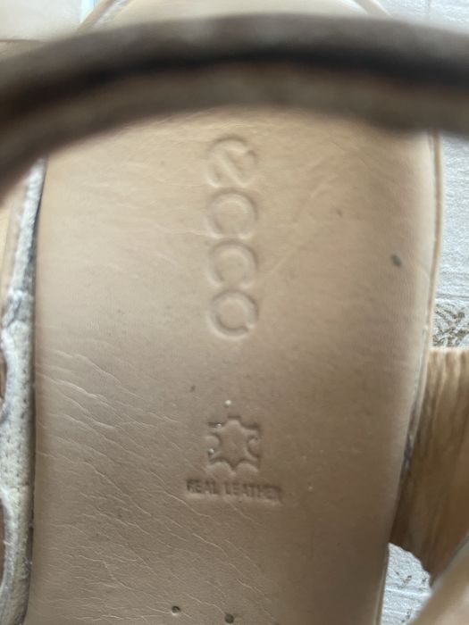 Ecco босоніжки шкіра