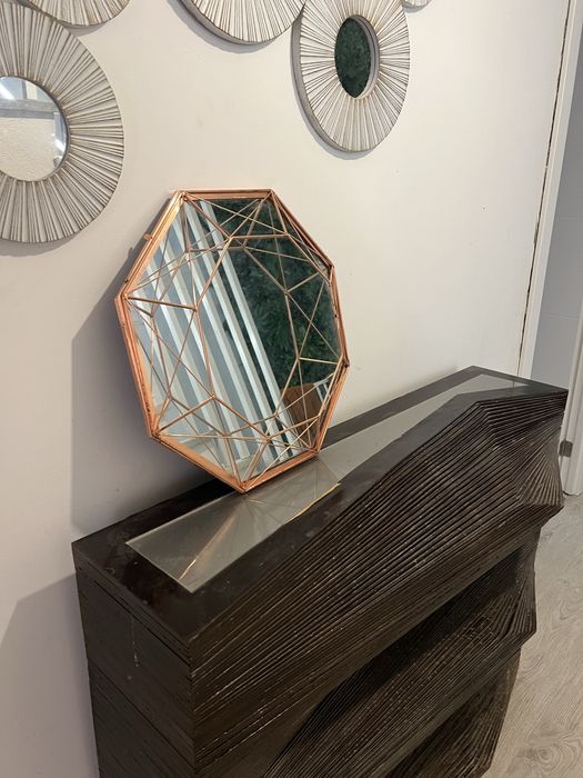 Candeeiro e espelhos