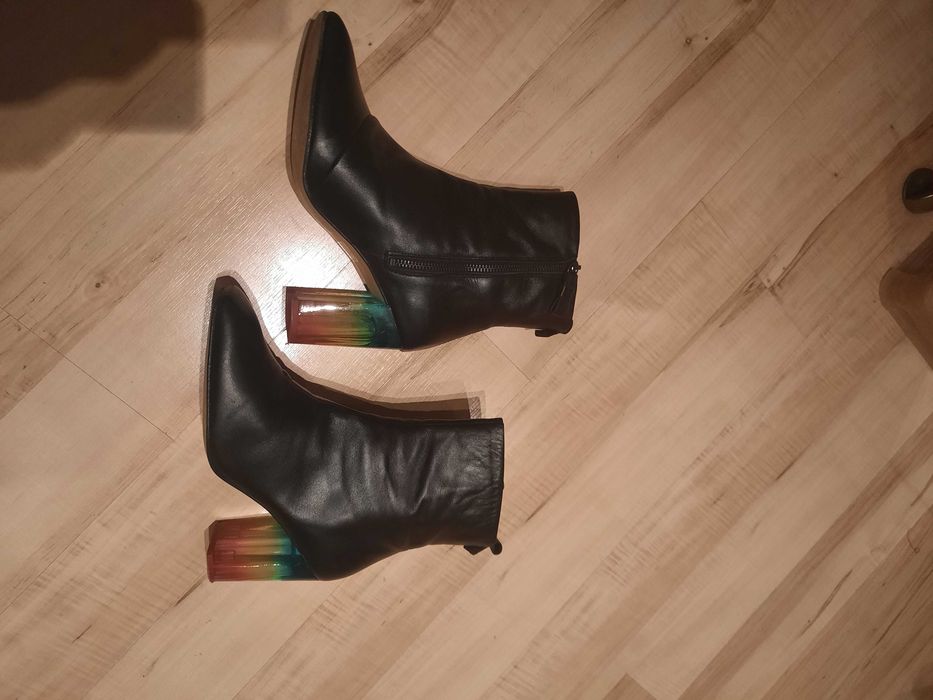 Buty botki  damskie  skórzane  Kurt Geiger  czarne 38