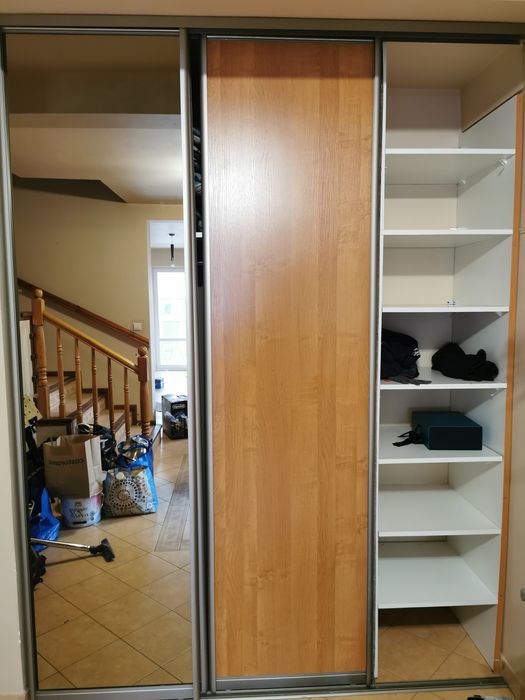 Szafa wnękowa z drzwiami przesuwnymi 190cm szer x 253cm wysokość