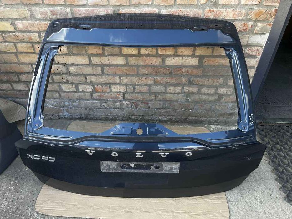 Volvo XC90 16- кришка багажника після ремонту LD0423 31371639