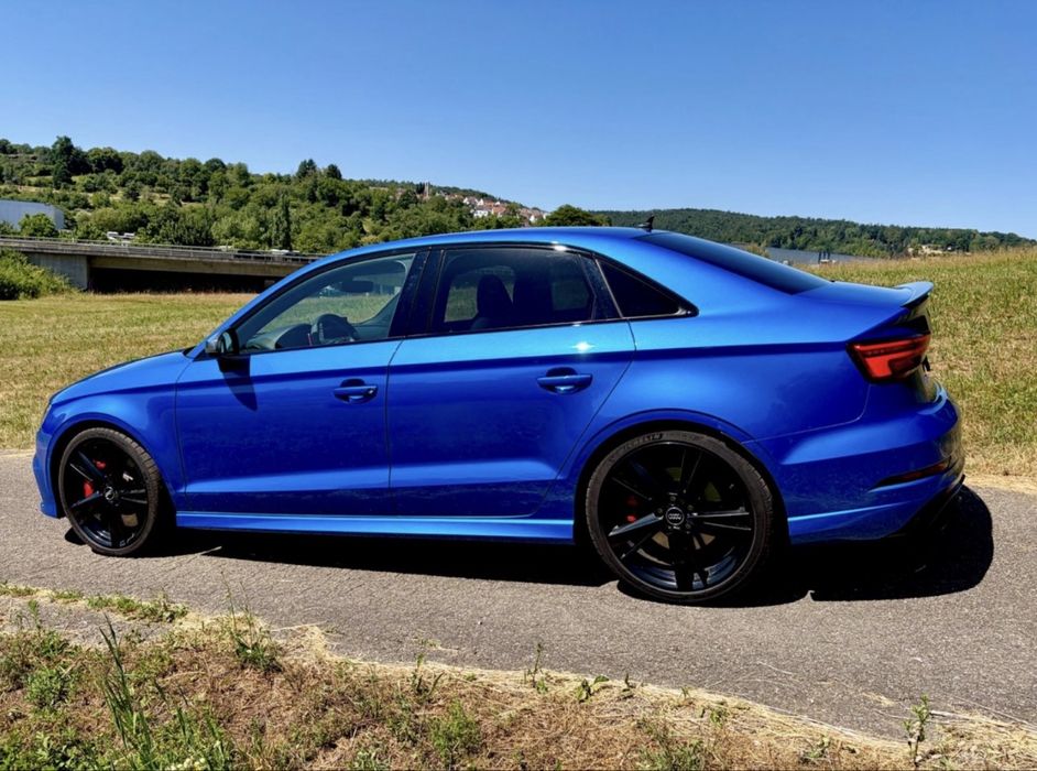 Audi rs3 limousine 2.5