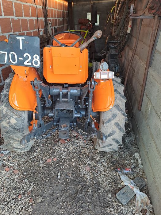 Trator agricula usado