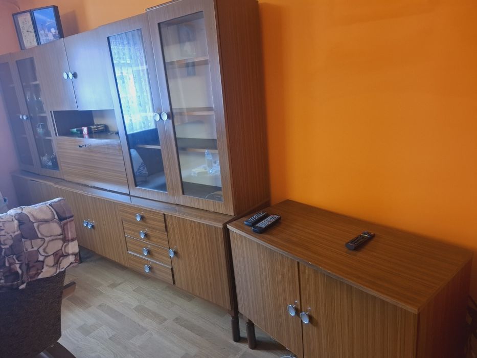 Meble regały z okresu PRL
