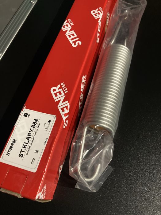 Sprężyna tylnej klapy BMW 5/e60