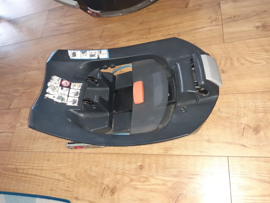 Fotelik samochodowy Cybex Aton5 + baza