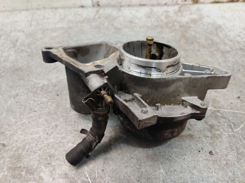 Ford Mondeo MK3 2.0 TDCI Pompa Vacum