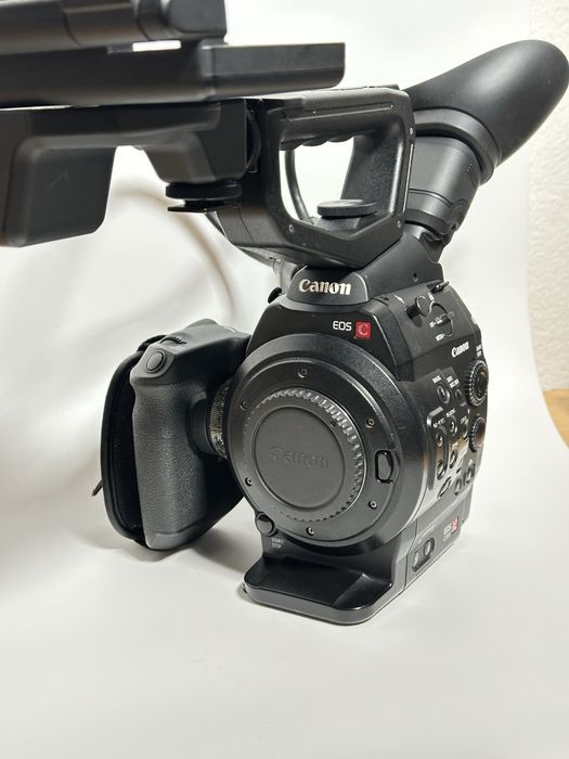 Canon EOS C300 Mark I – Cinema Camera Digital