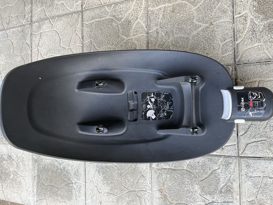 Автолюлька Cybex з базою
