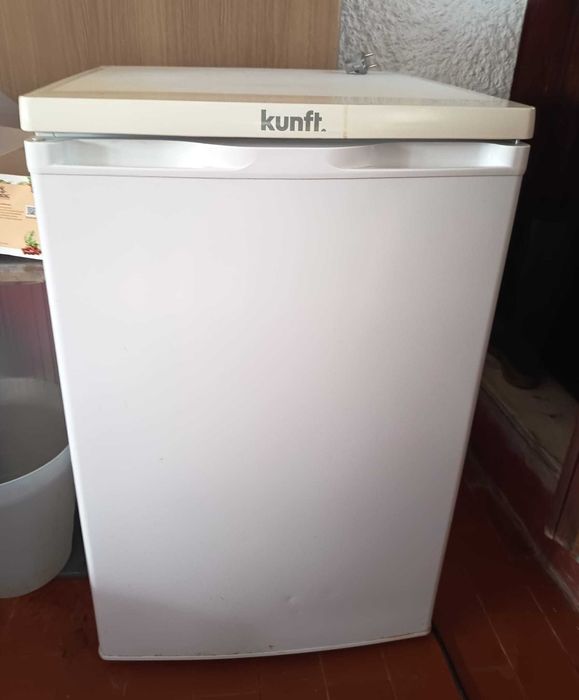 Arca congeladorar da Kunft, avariada para peças