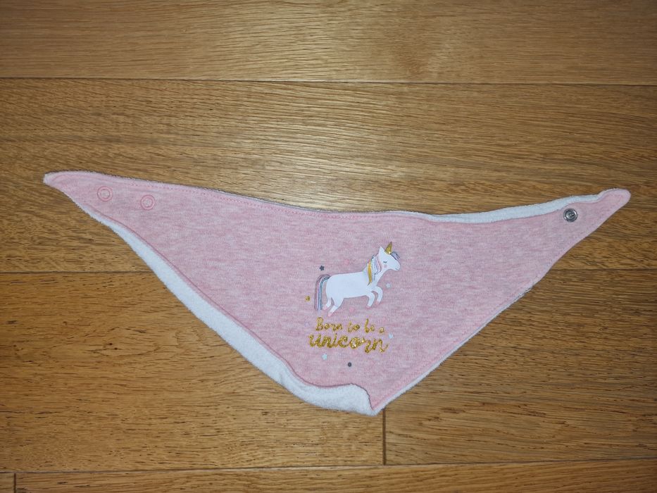 Szaliki śliniaki Zapinane na napy zestaw 5 sztuk